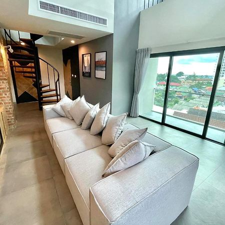 Room Actually Service Apartment Karon Exterior photo